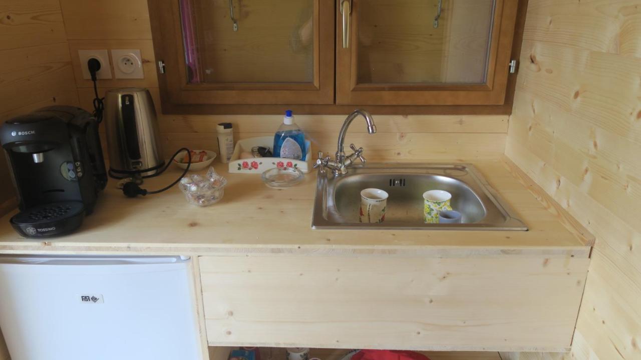 Une Bouteille Au Canal Dieupentale Eksteriør billede